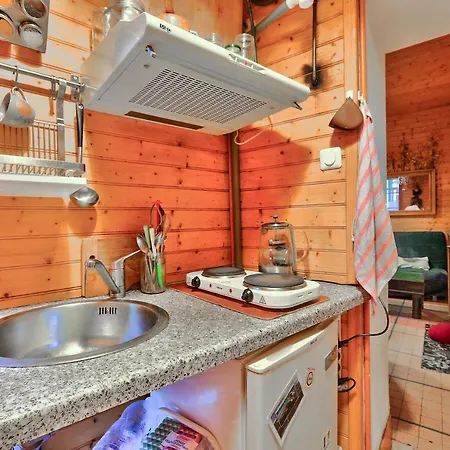 Beautiful Two-room Near The Historical Centre *