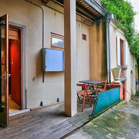 Beautiful Two-room Near The Historical Centre Apartment